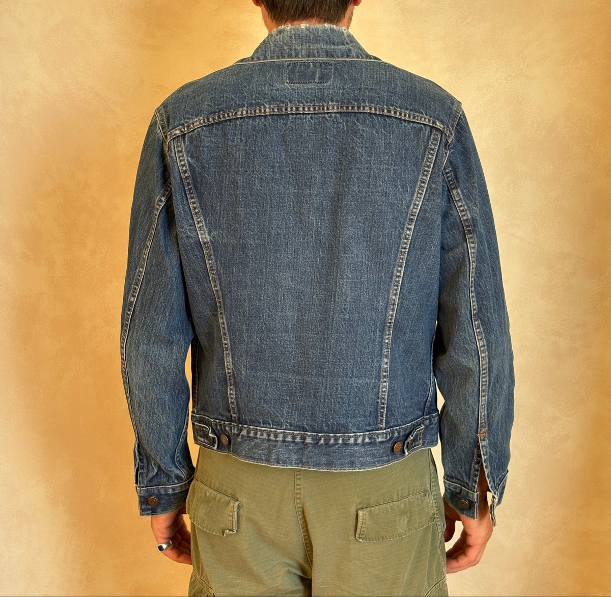 Size 42US / 52EU . Vintage 70s Levi’s Denim Jacket – 2 Pockets – Made in USA-AJ357 Studio