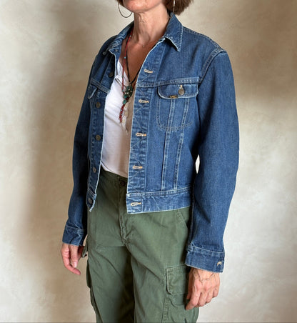 Size 38US / 48EU . Vintage 80s Lee Denim Jacket – 2 Pockets – Made in USA-AJ357 Studio