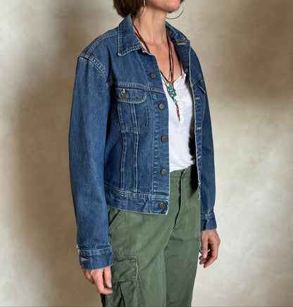 Size 38US / 48EU . Vintage 80s Lee Denim Jacket – 2 Pockets – Made in USA-AJ357 Studio