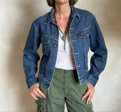 Size 38US / 48EU . Vintage 80s Lee Denim Jacket – 2 Pockets – Made in USA-AJ357 Studio