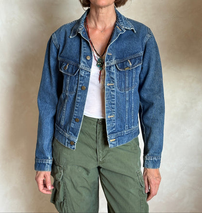 Size 36US / 46EU . Vintage 80s Lee Denim Jacket – 2 Pockets – Made in USA-AJ357 Studio