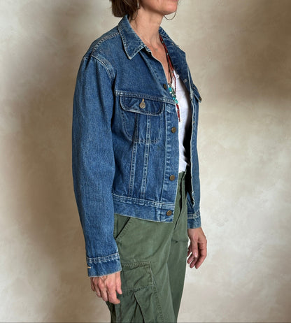 Size 36US / 46EU . Vintage 80s Lee Denim Jacket – 2 Pockets – Made in USA-AJ357 Studio