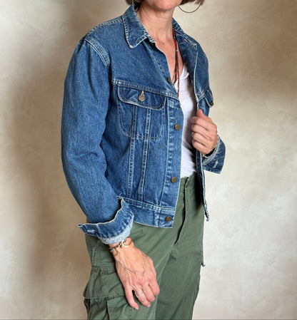 Size 36US / 46EU . Vintage 80s Lee Denim Jacket – 2 Pockets – Made in USA-AJ357 Studio
