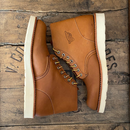 Size 9 D (42 EU ) Red Wing Heritage Classic Round Toe 9107 Boots Made In USA ( Second )-AJ357 Studio