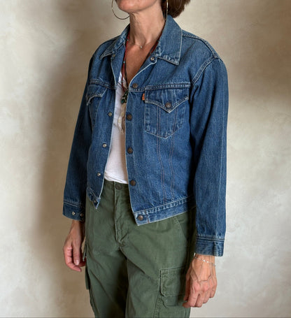 Size 34/36 .Vintage 70s Levi’s Denim Jacket – 2 Pockets – Made in USA-AJ357 Studio