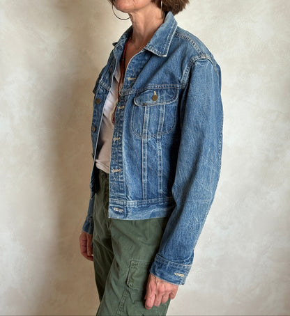 Size: 36US / 46EU Vintage 70s Lee Union Made Denim Shirt – 2 Pockets – Made in USA-AJ357 Studio