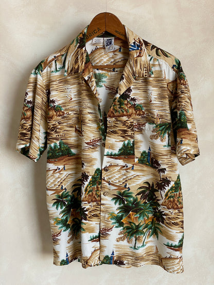 Size Large. Vintage 90s Polyester Hawaiian shirt by Kenington-AJ357 Studio