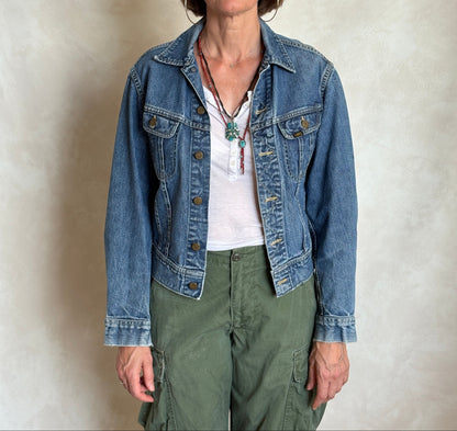Size 36US / 46EU. Vintage 70s Lee Union Made Denim Shirt – 2 Pockets – Made in USA-AJ357 Studio