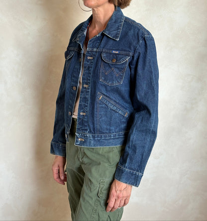 Size 38US . Vintage 90s Wrangler Denim Jacket – 4 Pockets – Made in Malta-AJ357 Studio