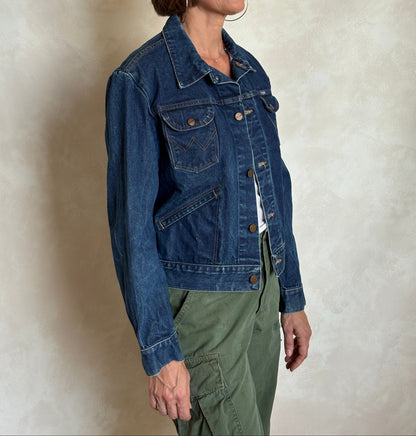 Size 38US . Vintage 90s Wrangler Denim Jacket – 4 Pockets – Made in Malta-AJ357 Studio