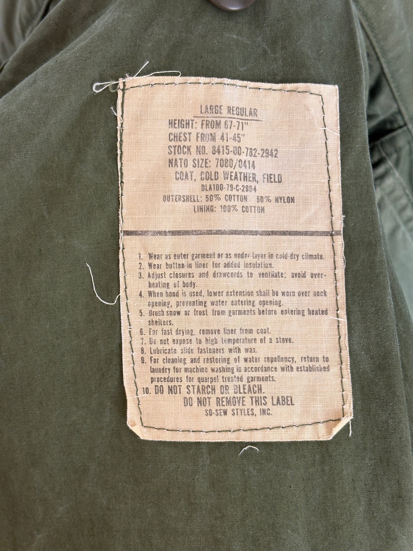 Large Reg. Authentic 1979 Vintage US Army M-65 Field Jacket – Military Issued – Made in USA |