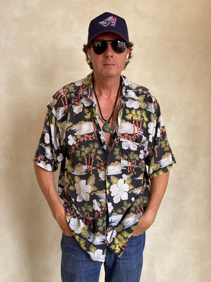 Size Large. Vintage 90s Rayon Hawaiian shirt-AJ357 Studio