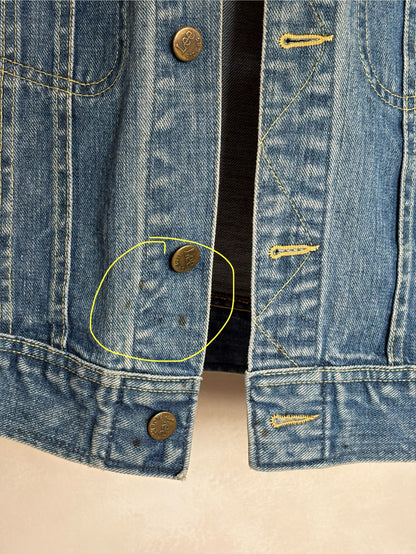 Size 34US / 44EU. Vintage 80s Lee Union Made Denim Shirt – 2 Pockets – Made in USA-AJ357 Studio