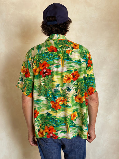 Size L. Vintage 80s Rayon Hawaiian shirt-AJ357 Studio