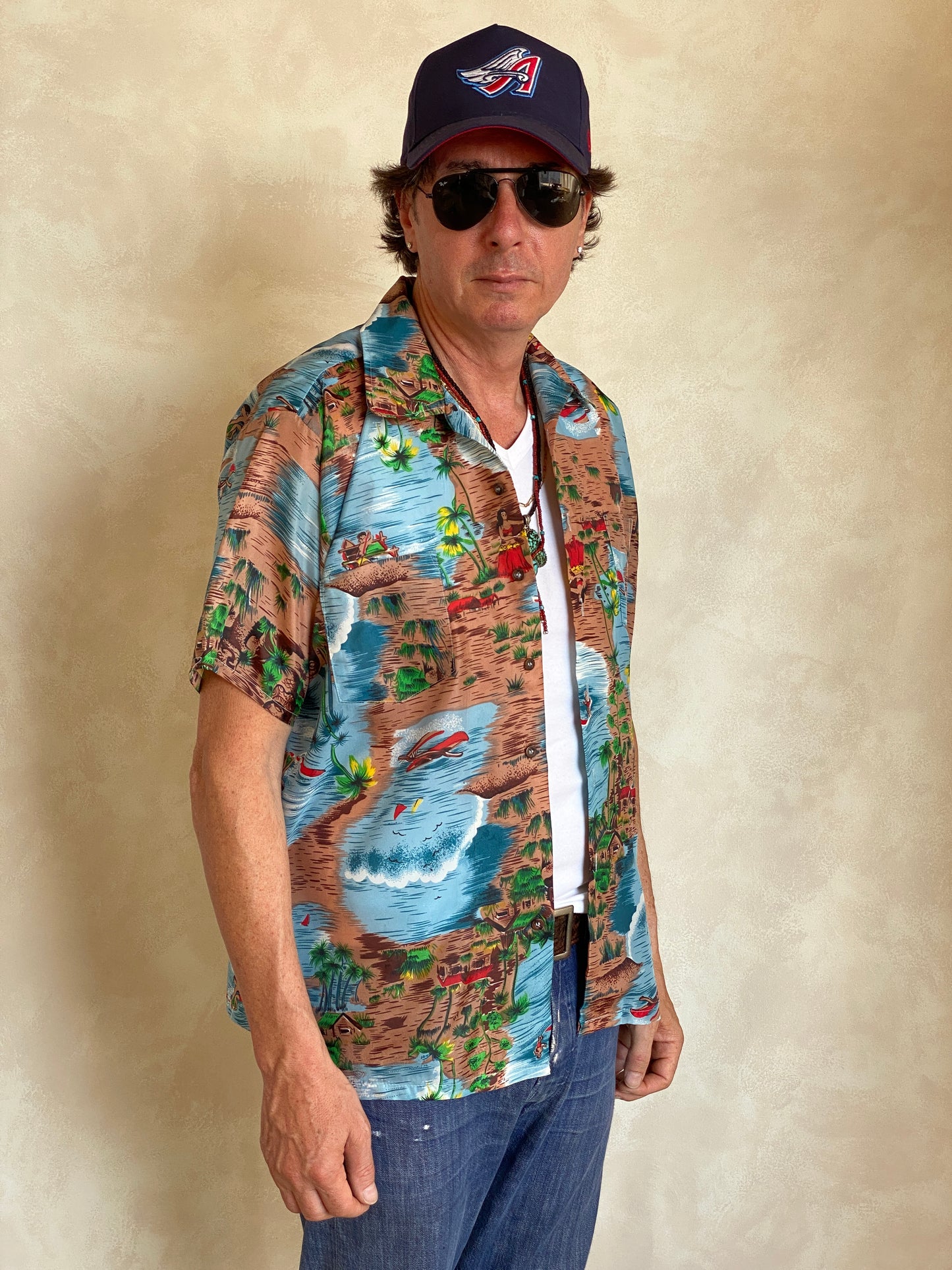 Size L. Vintage 90s polyester thin Hawaiian shirt - USA Vintage Bcn