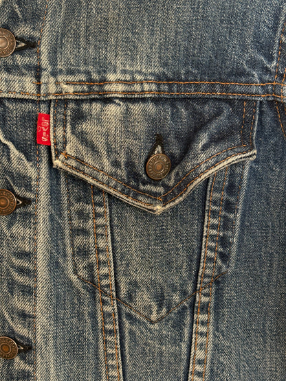 Size 36-38US / 46-48EU .Vintage 70s Levi’s Denim Jacket – 2 Pockets – Made in USA-AJ357 Studio