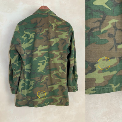 Small Reg. Authentic 1968 US Army vintage Erld camouflage Vietnam jungle jacket. Military-AJ357 Studio