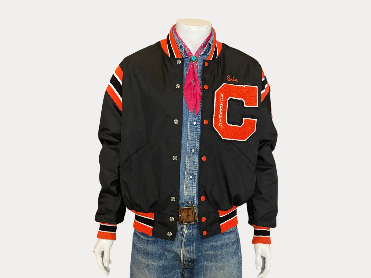Talla L. Chaqueta vintage de la banda de fútbol de 1997 Coldwater Cavaliers