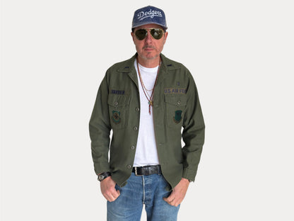 Med. Authentic 1976 US Air Force OG-107 Fatigue Shirt – Military