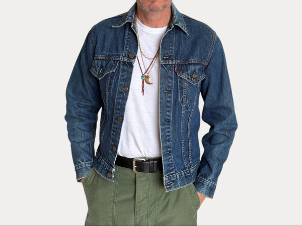 Vintage early 70s Levi’s Type III Denim Trucker Jacket | Single Stitch | Size 38US /48EU