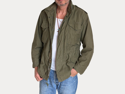 Small Short. Authentic 1984 U.S Army  M-65 Field Jacket | OG-107 Military Issue
