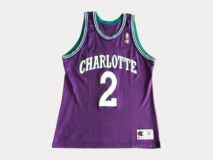 Maillot de basket-ball vintage rare Champion NBA Charlotte Hornets L. JOHNSON #2, logo NBA thermocollant.