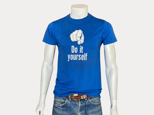 Vintage 50/50 Cotton DIY T-Shirt Made in USA | Medium