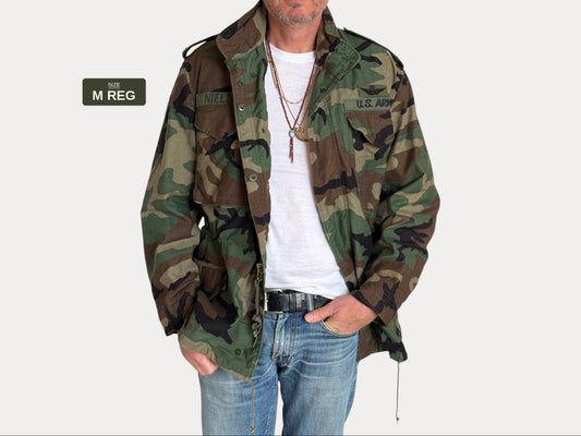 Authentic 1982 DBU US Army M-65 Field Jacket  – Size Medium Regular