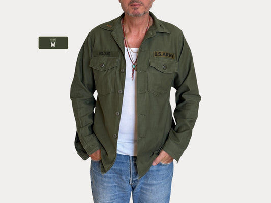 Med. Authentic 1970 Vietnam Era U.S. Army OG-107 Utility Shirt / Sateen Fatigue Shirt