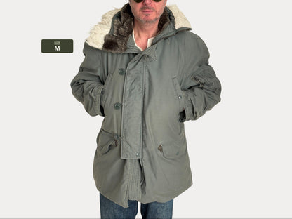 Authentic 1982 US Air Force N-3B Flight Jacket Parka — Extreme Cold Weather — Size Medium