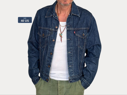 Size 42US / 52EU. Levis 70505 – Vintage 80s Levi’s Denim Jacket – 4 Pockets – Made in USA