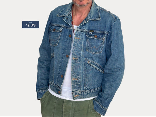 Size 44US / 54 EU Authentic 70s Wrangler denim jacket -4 pockets- Made in the USA