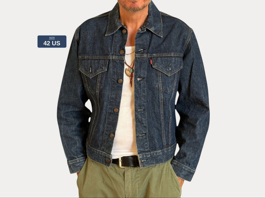 Size 42US / 52EU . Vintage 70s Levis jacket Made in USA.