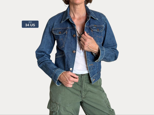 Size 34US /44EU  USA .Vintage 80s Maverick Denim Jacket – 4 Pockets – Made in USA