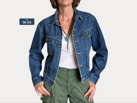 Size 38US / 48EU . Vintage 80s Lee Denim Jacket – 2 Pockets – Made in USA