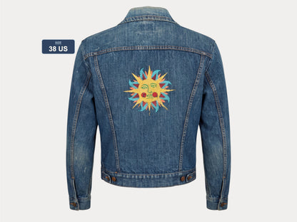 Size 38US / 48EU. Original 70s Wrangler denim jacket with painted back – Made in the USA-AJ357 Studio