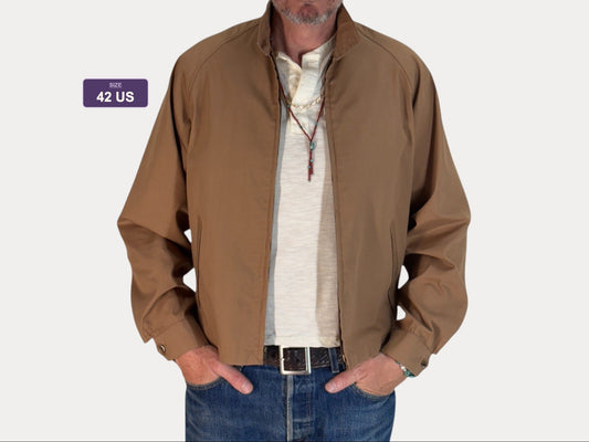 Size 42US / 52EU , 70s Light jacket made by English Squire  .