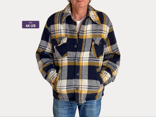 Size 44US/54EU . Vintage plaid heavy shirt jacket by Sears mens store