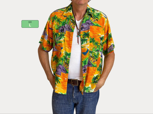 Size L. Vintage 90s Rayon Hawaiian shirt
