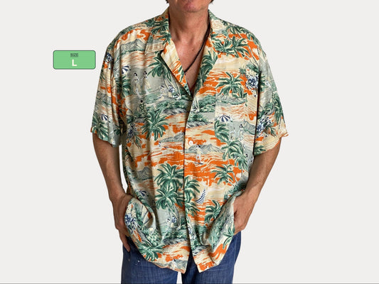 Size Large. Vintage 90s Rayon Hawaiian shirt by American Eagle