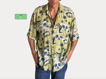 Size Large. Vintage 90s Rayon Hawaiian shirt