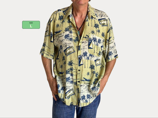 Size Large. Vintage 90s Rayon Hawaiian shirt