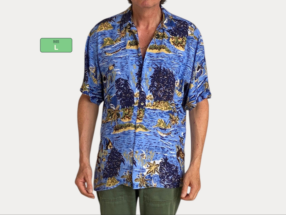 Size Large. Vintage 90s Hawaiian shirt