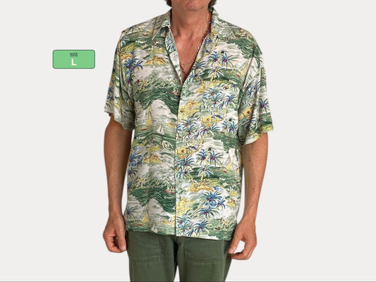Size Large. Vintage 90s Hawaiian shirt