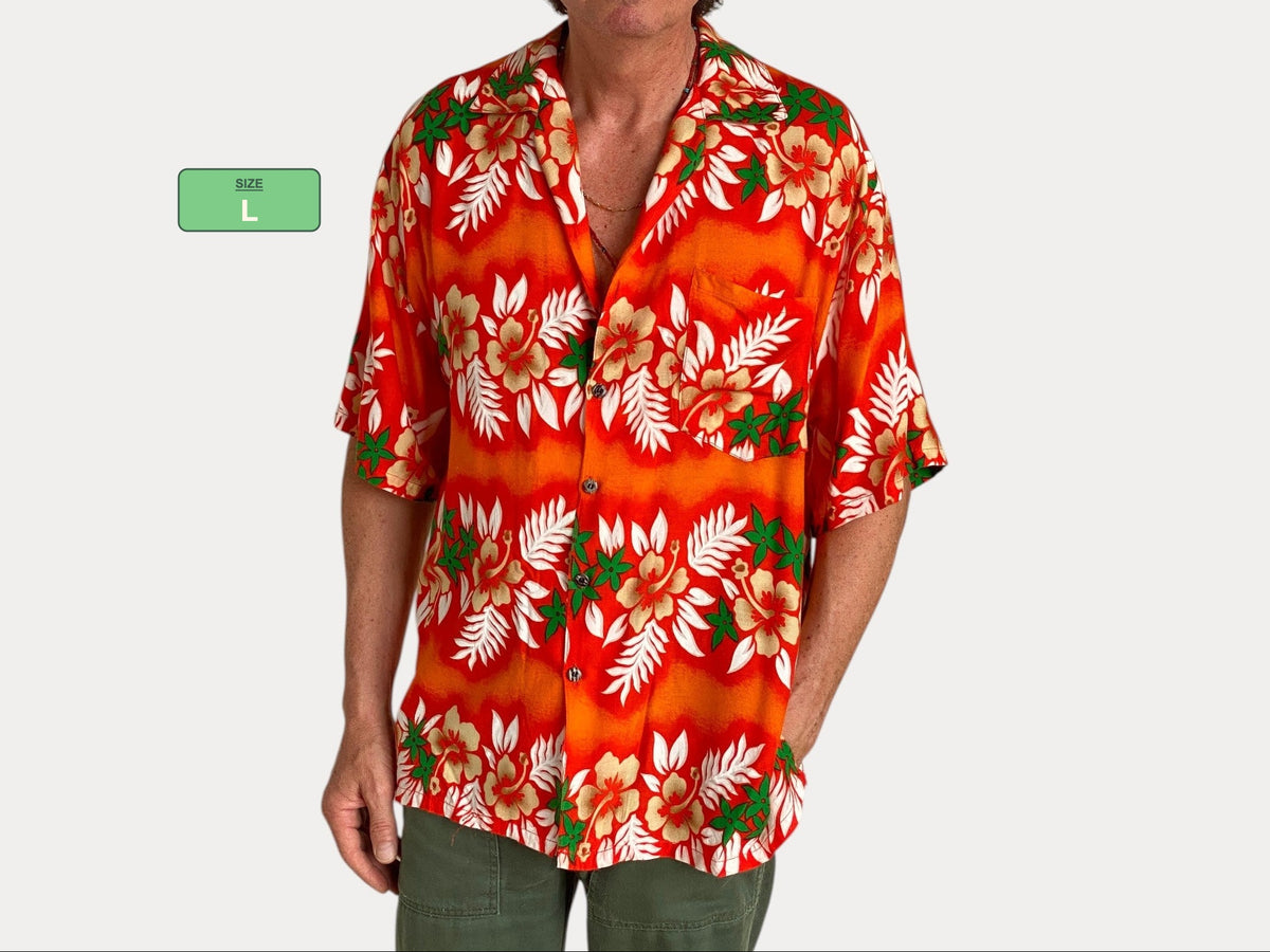 Size Large. Vintage 90s Hawaiian shirt