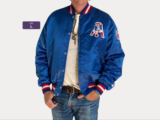 Size Large . Starter Vintage 80’s Patriots  jacket Made In USA