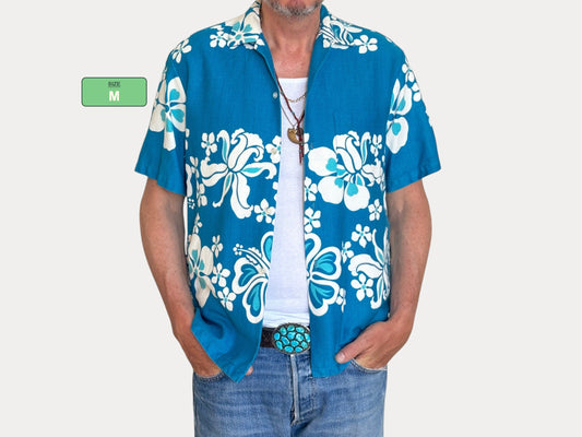 Size M. Vintage 780s Hawaiian cotton shirt made In Hawaii