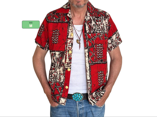 Vintage 70s Hawaiian cotton shirt made by Island Creations. Size Medium