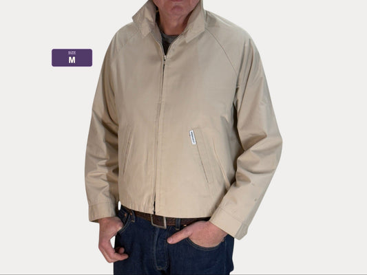 Size Med , 90s light jacket made by Windbreaker
