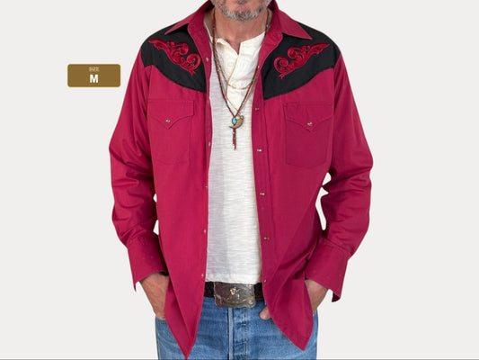 Size M. Authentic 70’s embroidered shirt Western Shirt